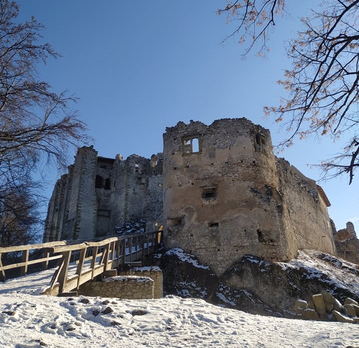 4. ročník silvestrovského výstupu na hrad Uhrovec